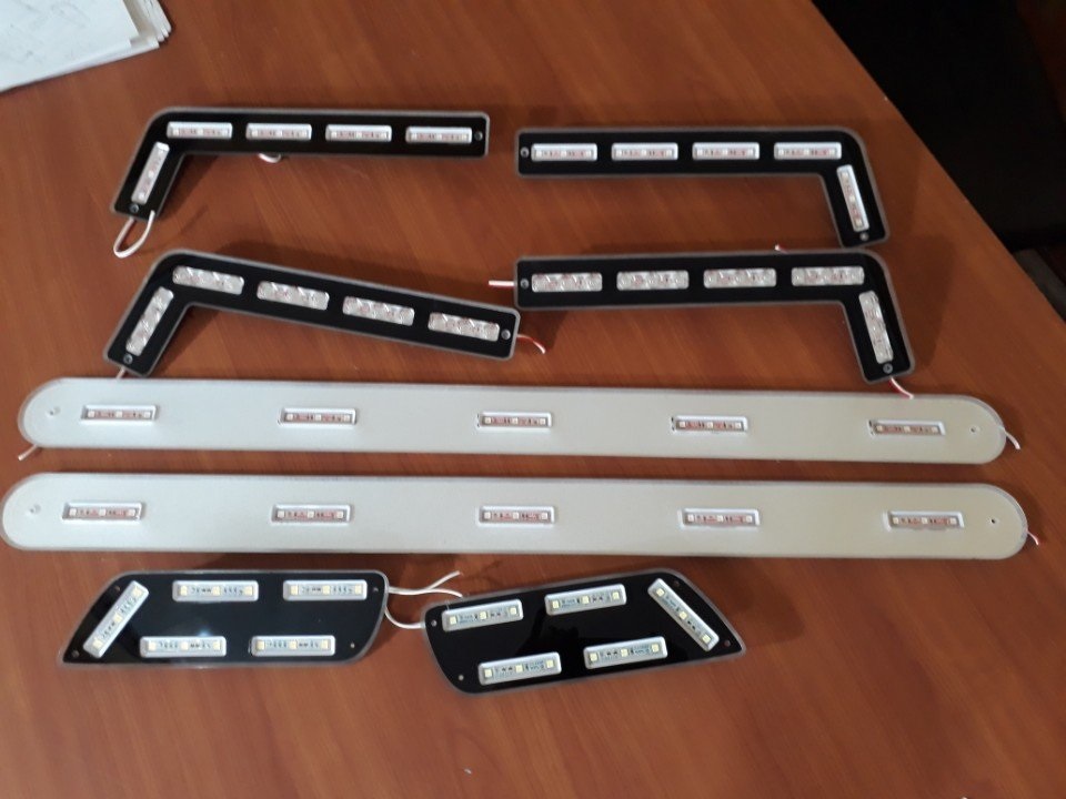 Den led mui xe Universe