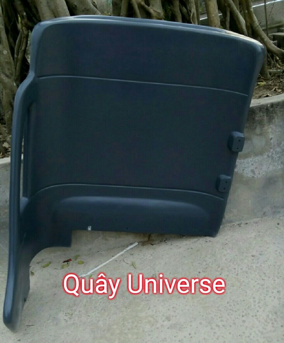 quay ghe lai universe