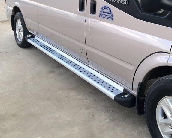 be buoc chan ford transit