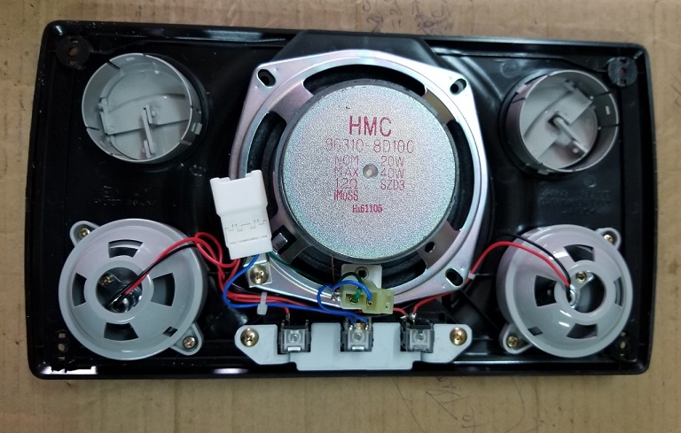 lo gio dieu hoa universe