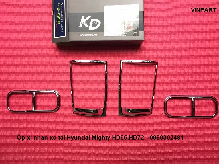 Ốp xi nhan mạ crome xe tải Hyundai Mighty HD65, HD72