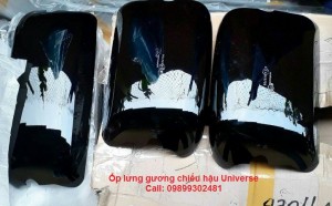 Ôp lưng gương chiếu hậu Universe