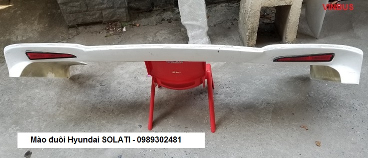 Mào đuôi, đuôi lướt gió hyundai solati